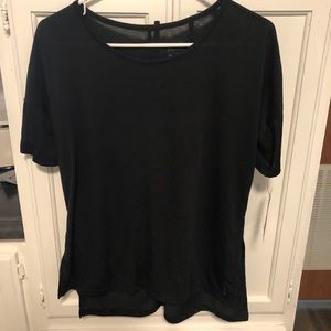 Brand new Nike t shirt, yoga line size small